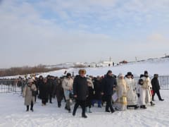 Более тысячи жителей Тобольска приняли участие в крещенских купаниях на Иртыше