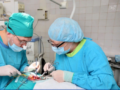 Сосудистые хирурги впервые в Тобольске выполнили подвздошно-бедренное шутнирование
