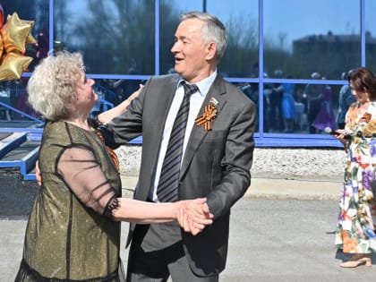 Тюмень присоединилась к «Вальсу Победы»