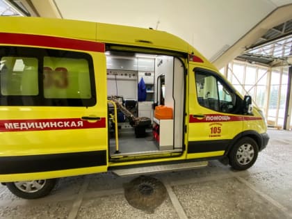 В Тюмени медики скорой запустили сердце умершей во сне женщины