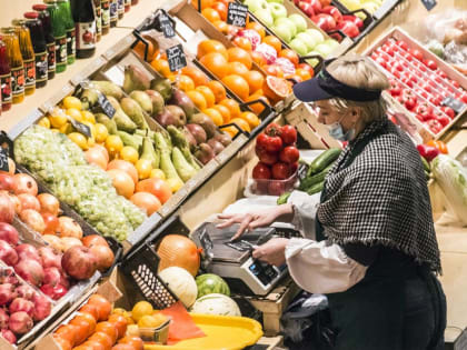 Более 227 миллиардов рублей потратили жители Тюменской области на продукты за год