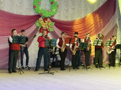 Абатские артисты выступят на I региональном фестивале любительских коллективов в Голышманово