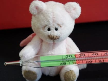 Памятка для родителей: когда и как снижать температуру у детей?