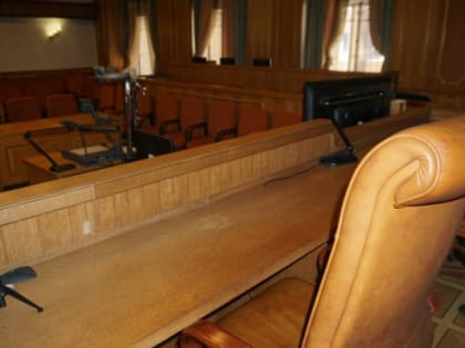 Пенсионерка  из Кургана исполосовала ножом мужа свой сестры