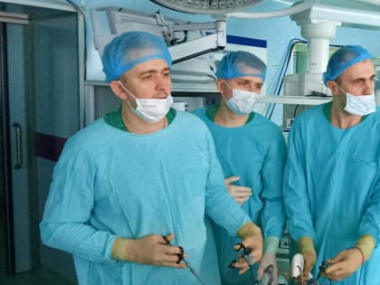 Тюменские онкологи выполнили уникальную реконструктивную операцию на почках