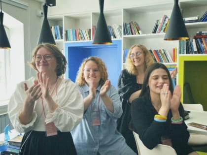 Студенты SAS провели летнюю научную школу для старшеклассников