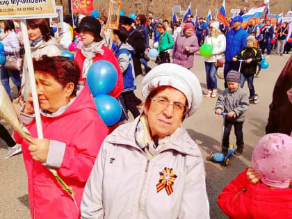 Тоболякам подарят более 10 тысяч георгиевских лент