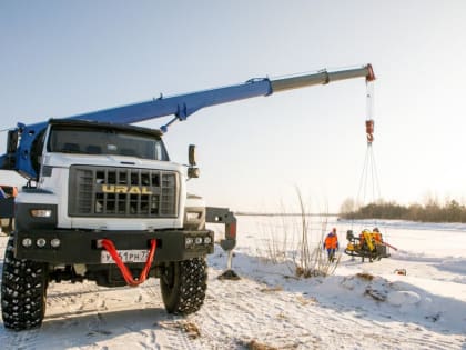 Сотрудники АО "Транснефть-Сибирь" провели тренировку на переходе трубопровода через реку в Тюменской области