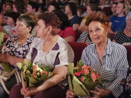 С праздником, медицинские работники!