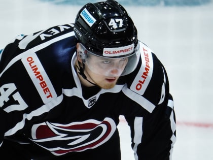 Нападающий хоккейного клуба «Рубин» Владимир Бобылёв: «Своей активной игрой мы заставили соперников часто удаляться»