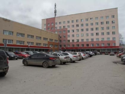 Тобольские врачи избавили женщину от редкого осложнения язвы