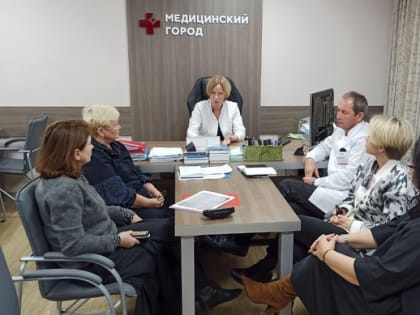 Тюменские общественные активисты и медики обсудили вопросы раннего выявления онкозаболеваний