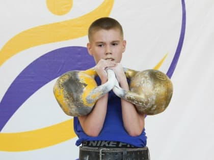 Проект "Гиревой спорт в общеобразовательную школу" стартует в Тюмени