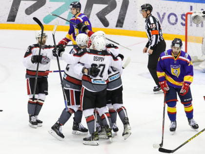 Тюменский хоккейный клуб «Рубин» забросил пять шайб за восемь минут и победил в Воскресенске «Химик»!