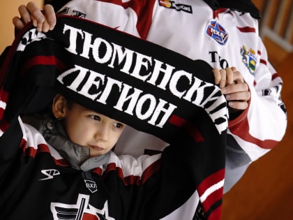 Молодёжный «Тюменский Легион» проиграл в хоккейном матче «Спутнику»