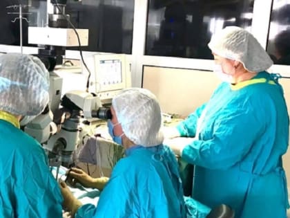 Медики из ОКБ-2 помогли спасти зрение тюменцу с ранением глаза