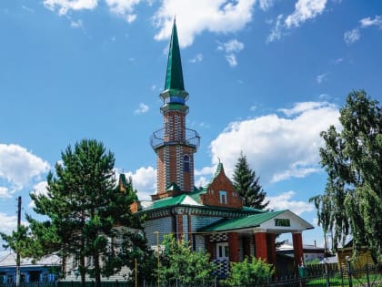 Губернатор поздравил мусульман региона с праздником Курбан-байрам