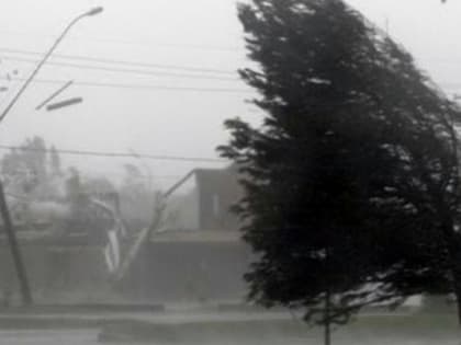 В Тюменскую область идет ураганный ветер