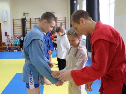 Заводоуковский городской округ присоединился к федеральному проекту «Самбо в школу»