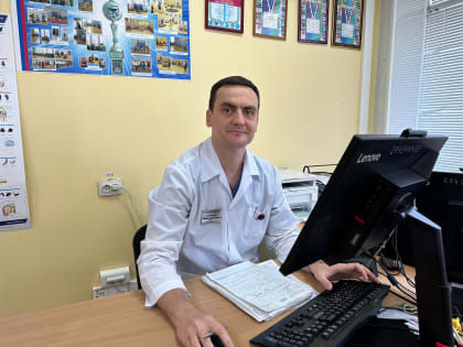 Тюменские травматологи спасли мужчину, упавшего с 16-го этажа