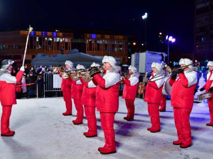 Три духовых оркестра выступят на #СпецоперацииЛед в Тюмени 23 февраля