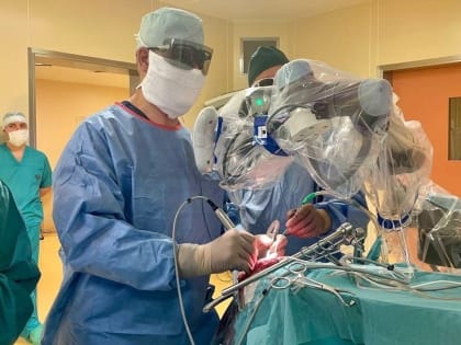 Роботизированный экзоскоп начали применять тюменские нейрохируги