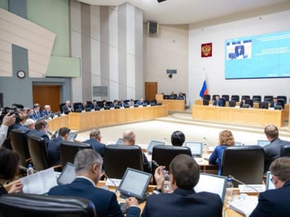 Налоговые льготы строителям спортивных объектов и индустриальных парков установили городские депутаты