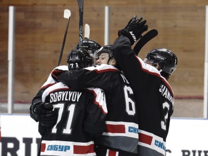 «Тюменский Легион» победил «Авто» и прервал серию поражений в Молодёжной хоккейной лиге