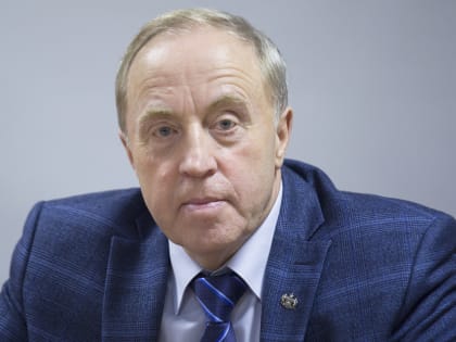 Виктор Рейн: "Распри в стране, ведущей борьбу за выживание, на руку врагу"