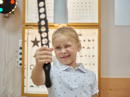 Юные пациенты получают комплексную офтальмологическую помощь в тюменском диспансере