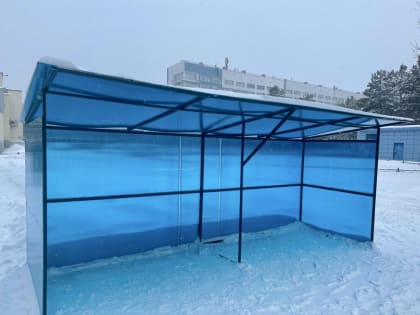 Вход в детскую поликлинику ОКБ № 2 оборудовали для удобства маленьких пациентов и их родителей