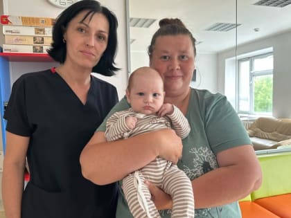 Тюменские офтальмологи спасли зрение трехмесячному ребенку