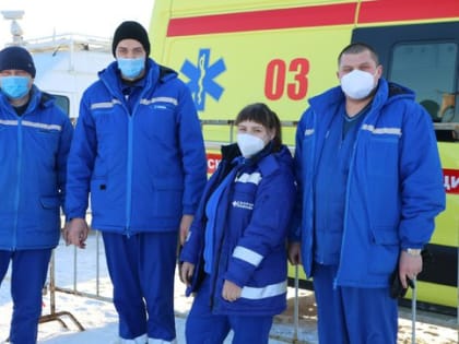 Крещенские купания: дежурство бригад скорой помощи и поликлиник