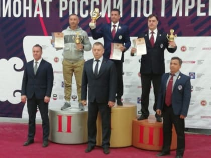 Тюменские гиревики отличились на чемпионате России