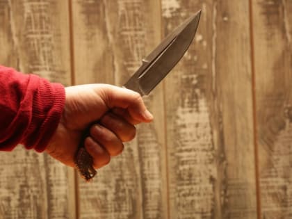 Тоболяк пригласил соседа в гости и получил от него пять ударов ножом из-за ревности