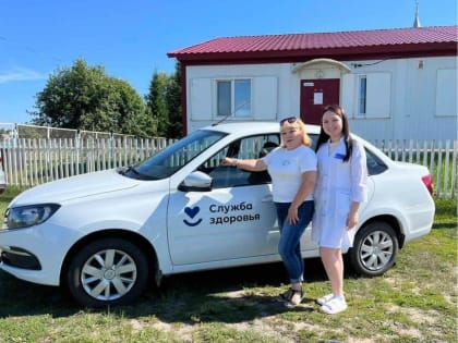 Четыре новые машины пополнили автопарк больницы в Ярковском районе