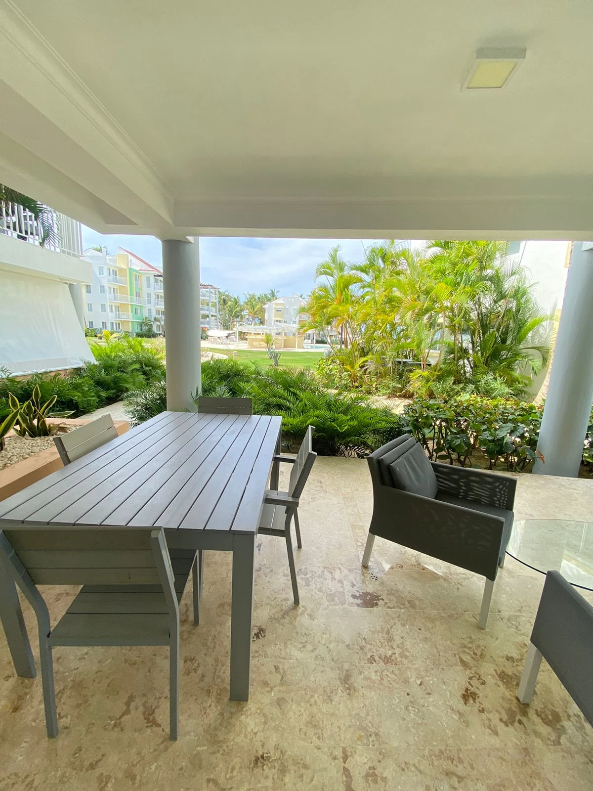 Apartamento dentro de las mejores amenidades en Los Corales Punta