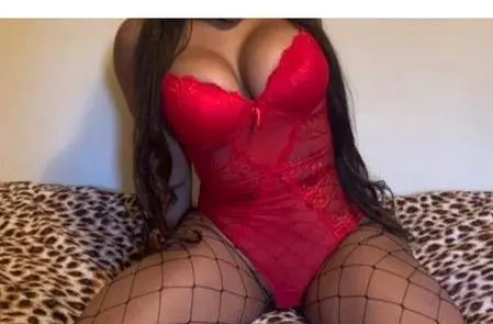 Chilcote DE12 Escorts & Erotic Massage