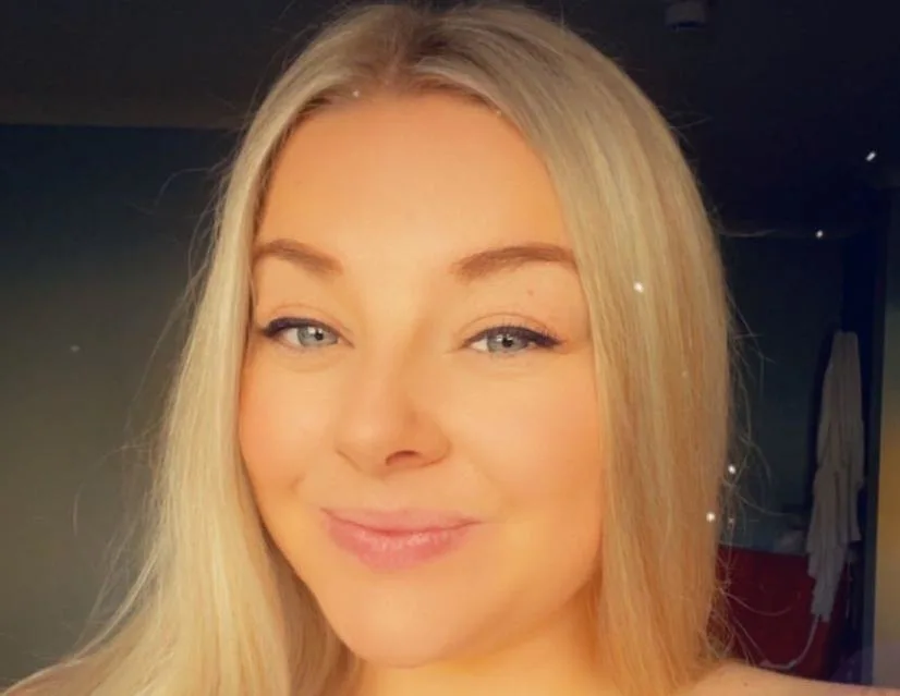 -pictures-of-divine-connections-gorgeous-naughty-curvy-beauty-alex-maidstone-incalls