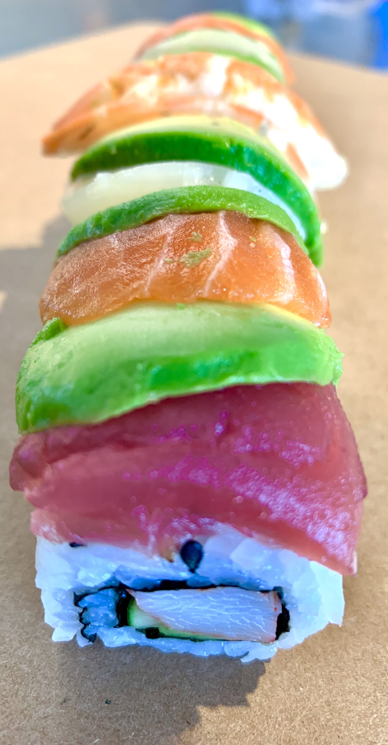 RAINBOW ROLL SUSHI