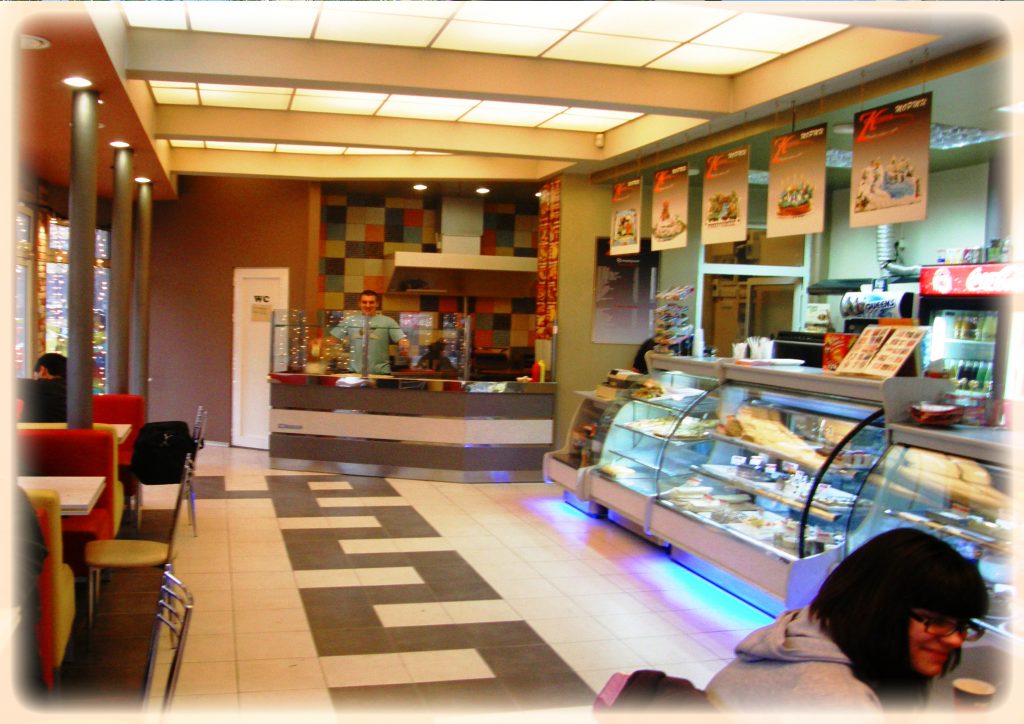 Вътрешен вид на магазина Кериан в ж.к. Толстой