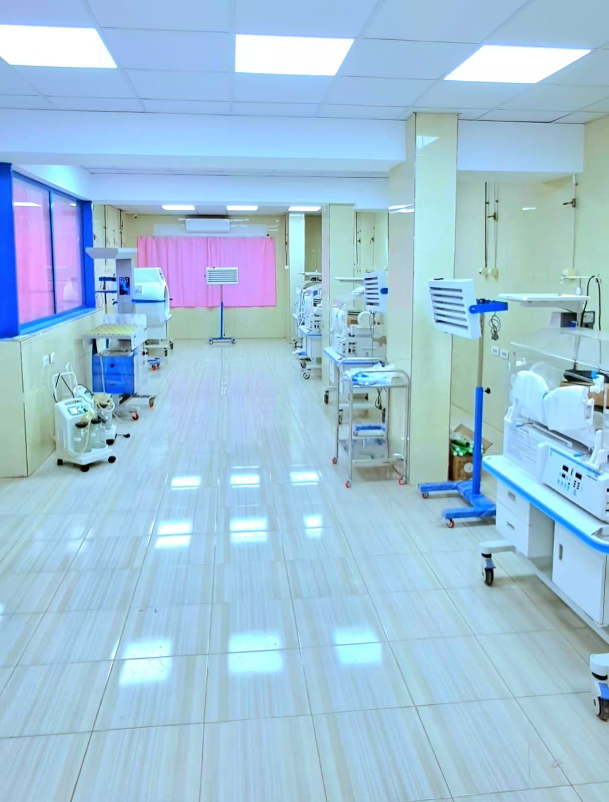 قسم الحضانات بمركز الحياة الطبي بصهرجت الكبرى: رعاية فائقة لحديثي الولادة على مدار الساعة