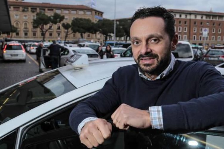 https://ilquotidianoditalia.it/lavoro/taxi-le-auto-bianche-sono-utilizzate-di-piu/