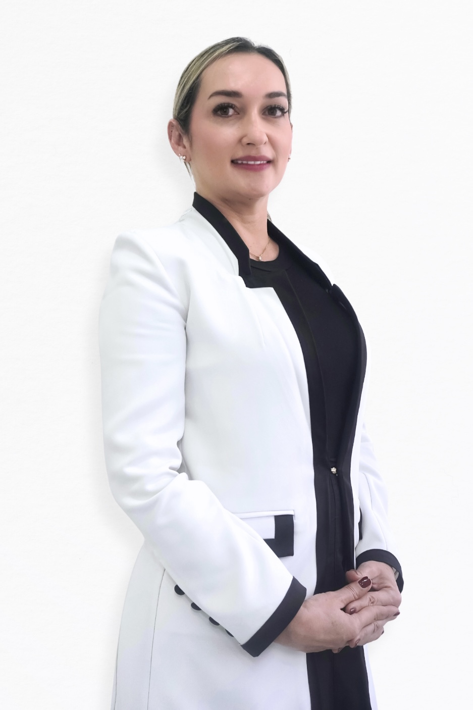 Dra. Sandra Tovar
