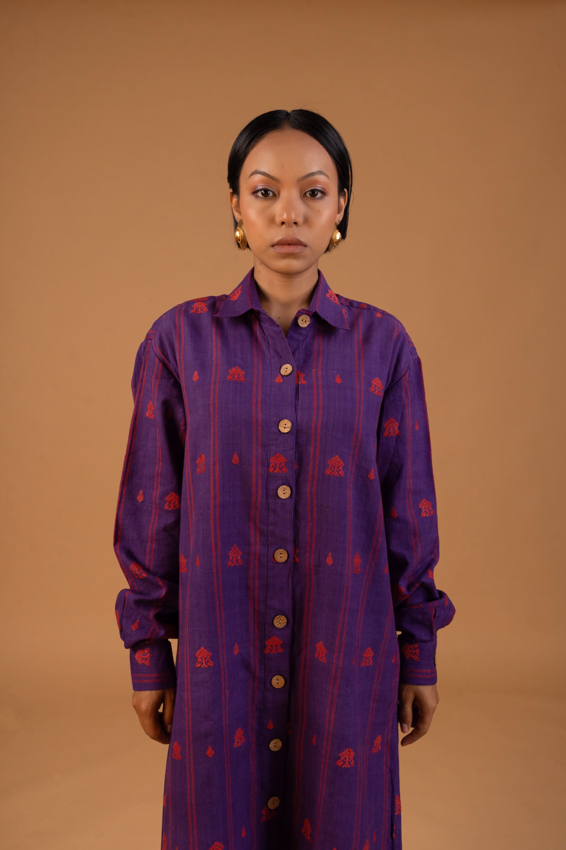 Haanjhoni (সাঁঝনী) Relaxed Fit Midi Dress in Violet thumbnail 1
