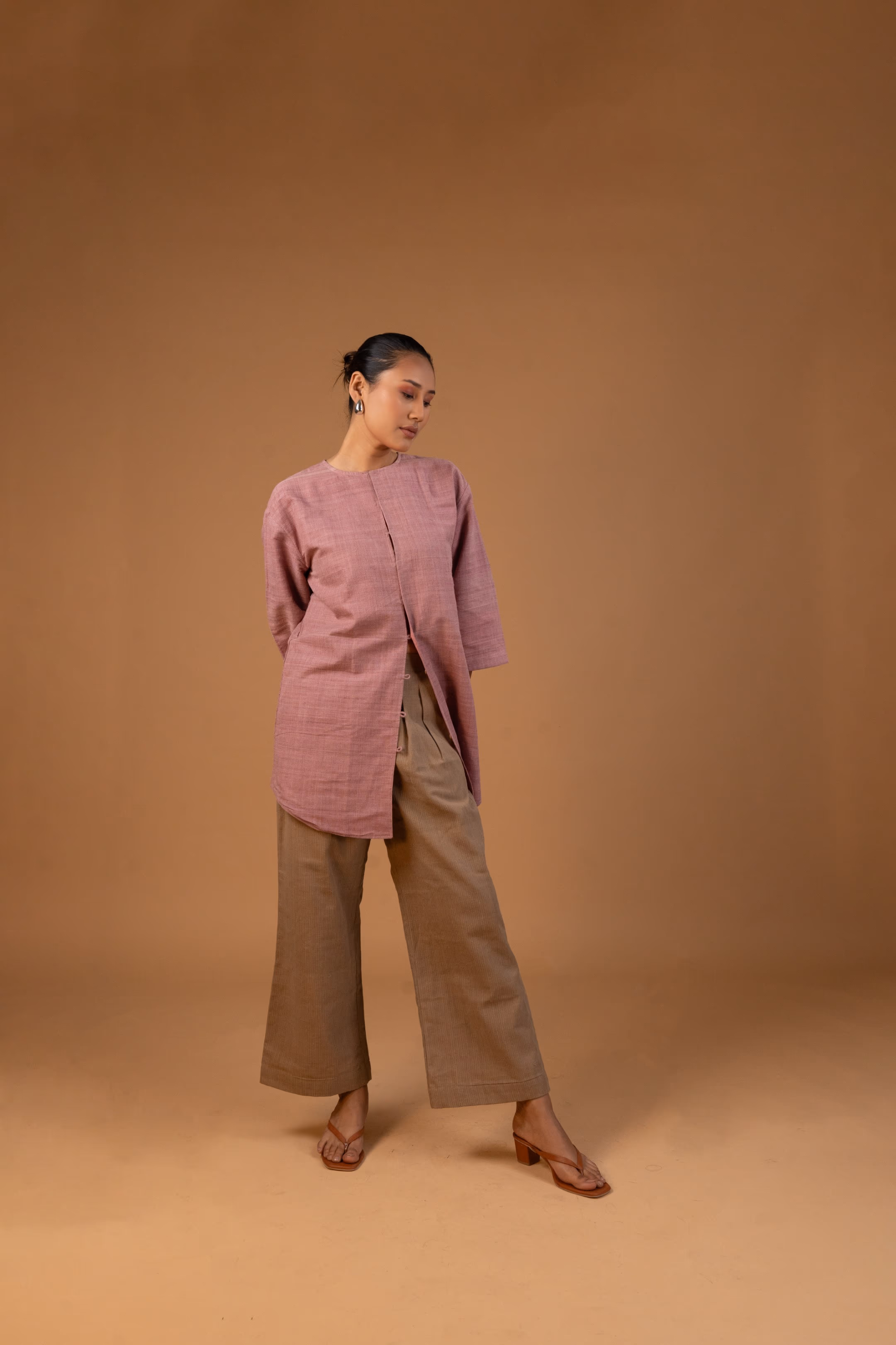 Gulapi (গুলাপী) Loose Fit Kurta Set in Pink & Brown thumbnail 3
