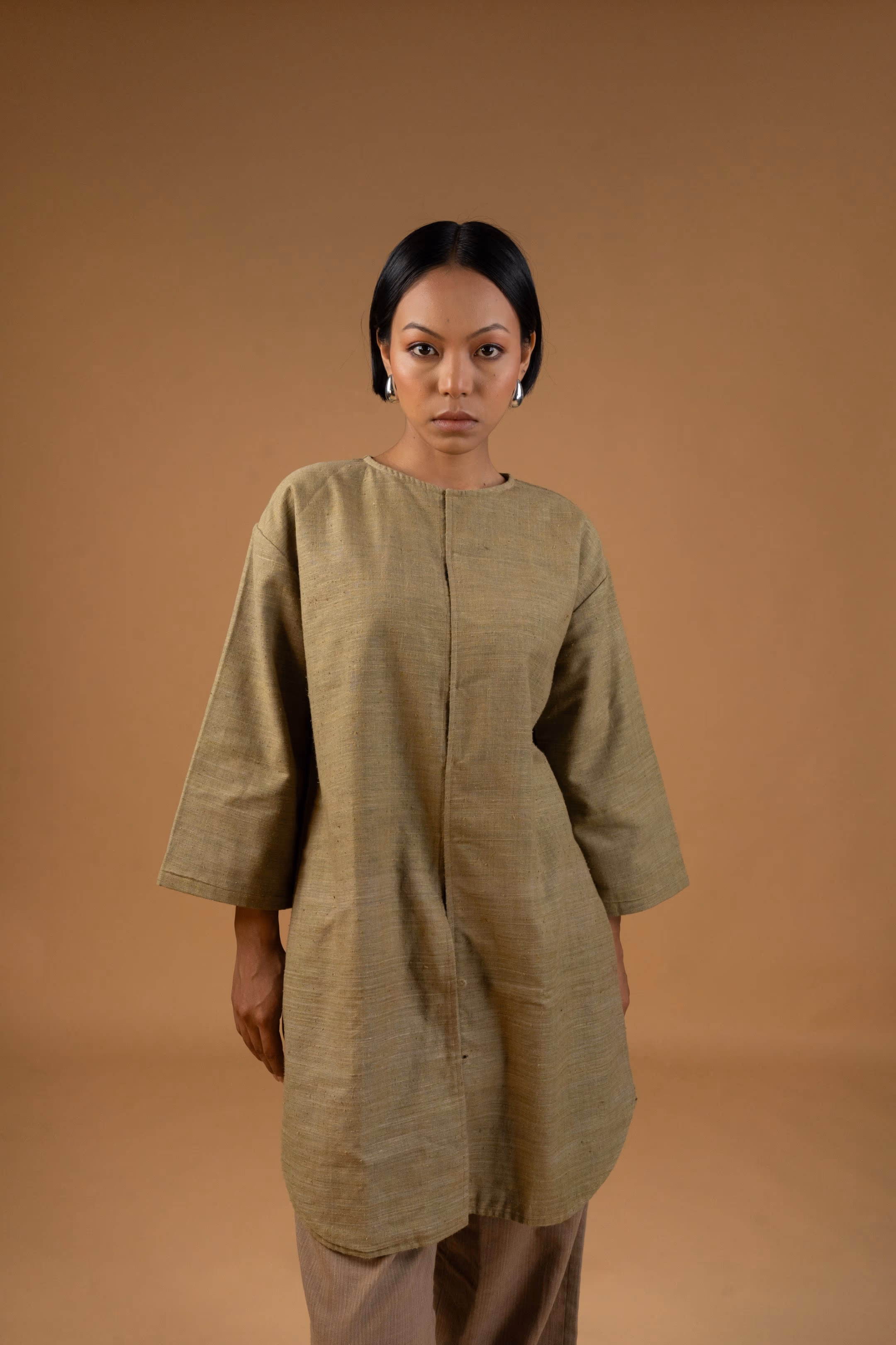 Arohi (আৰোহী) Olive Green Loose Fit Eri Silk Kurta Set thumbnail 1