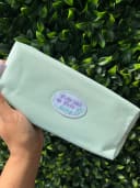 Vista 1 de Cartuchera Lovely Offi-Esco con doble bolsillo verde