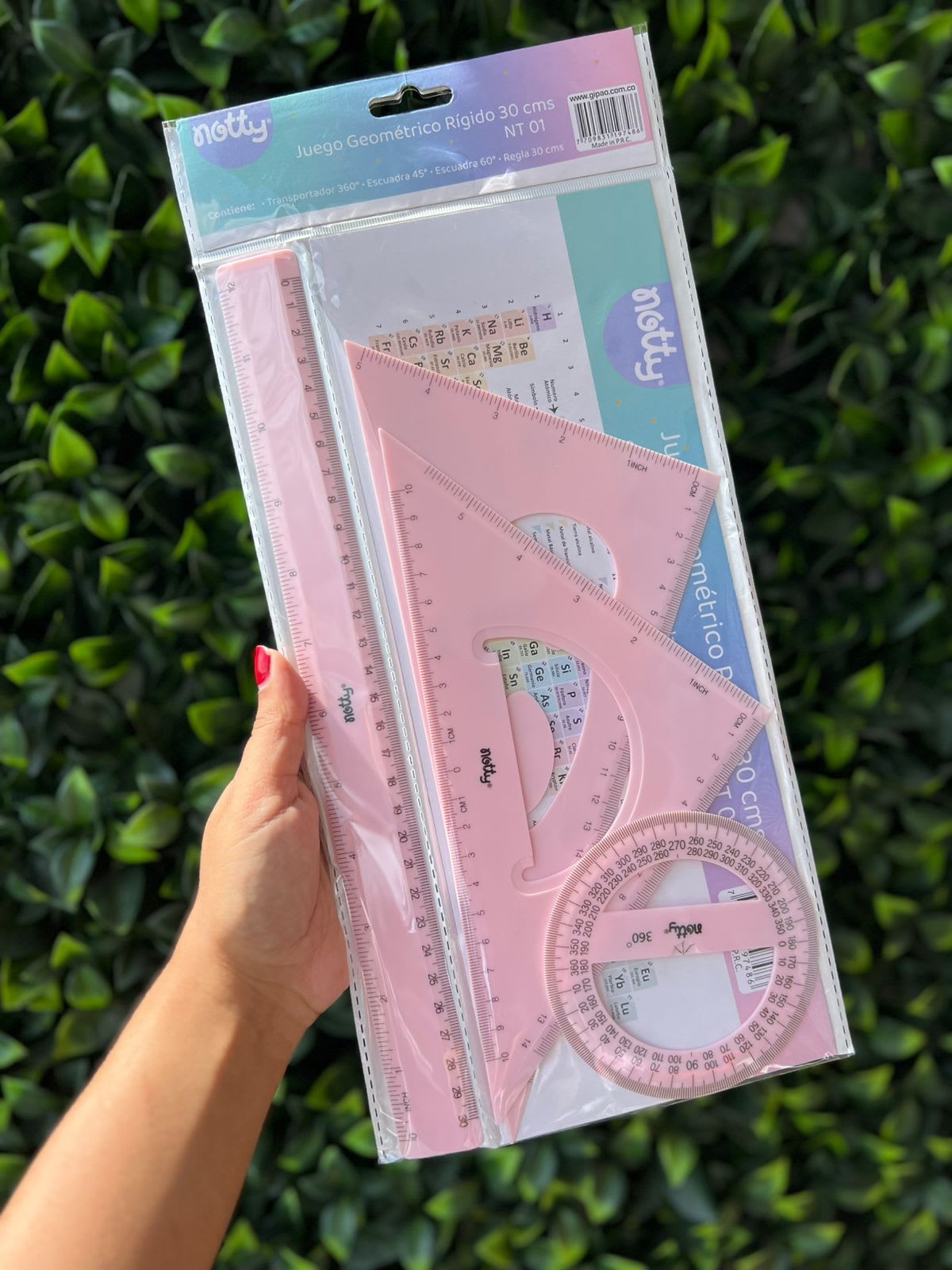 Juego geométrico rosa pastel