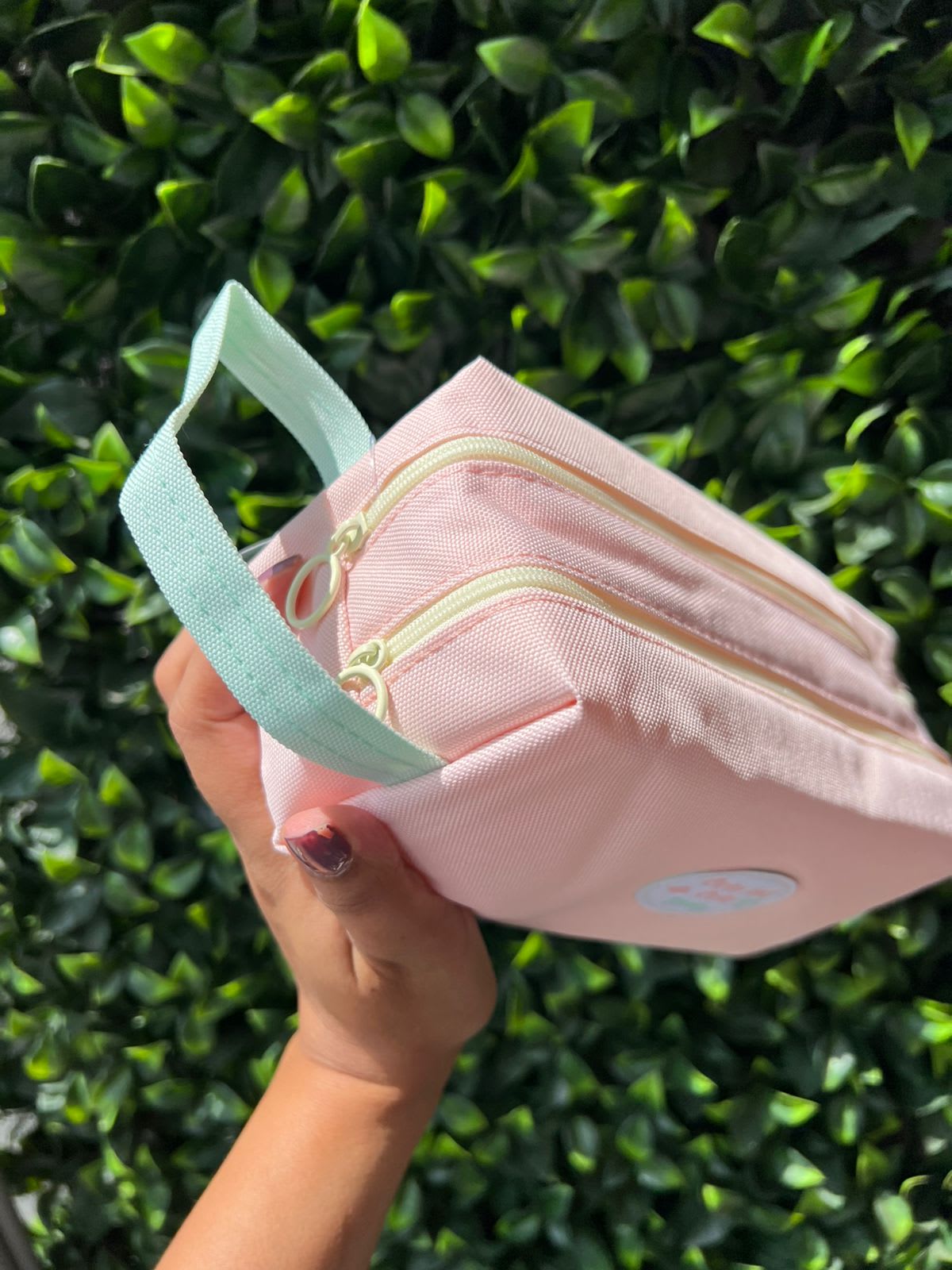 Cartuchera Lovely Offi-Esco con doble bolsillo rosa